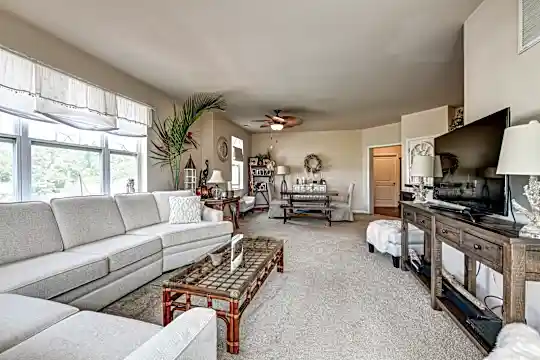 The Residence Club at Brick Photo 2