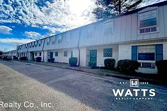 904 Milstead Rd Photo 2