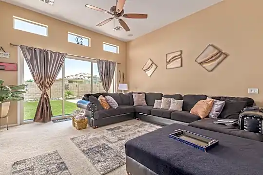 8984 W Seldon Ln Photo 2