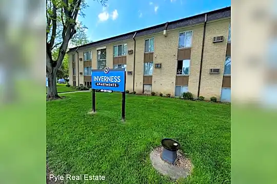 4760 Dorr St. Photo 1