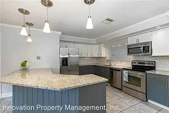 10907 Memory Ln Photo 2
