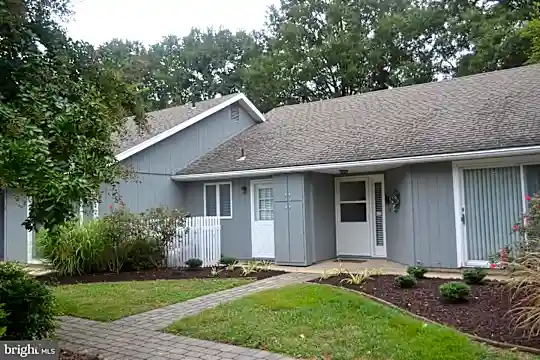 24560 Deepwater Point Dr #5 Photo 1