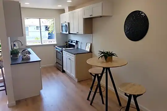 1123 Reed Ave Photo 1