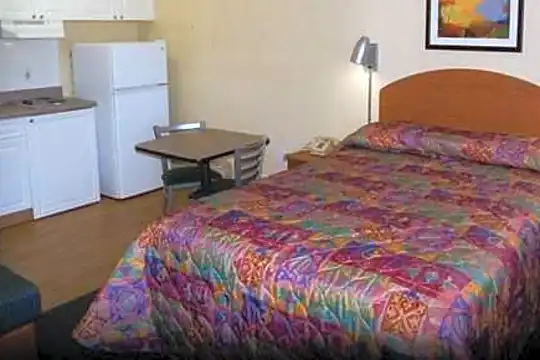 InTown Suites Plus - Greenville (YGN) Photo 1