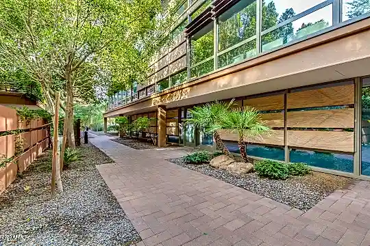 7161 E Rancho Vista Dr #1016 Photo 1