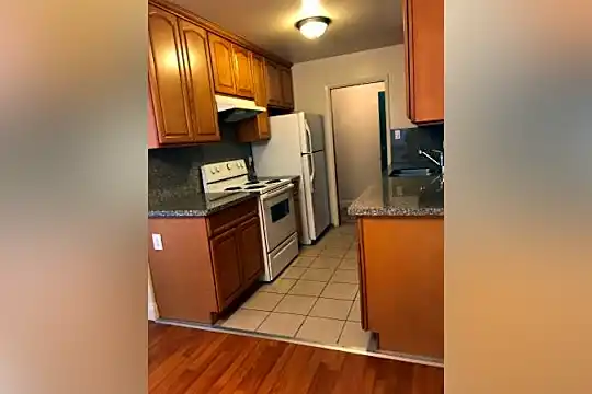 1300 Montecito Ave Photo 1