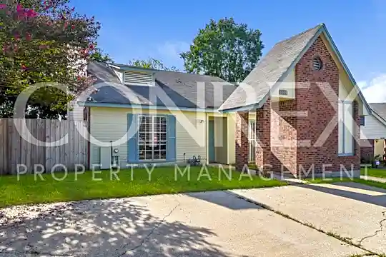 6001 Neill Dr Photo 1
