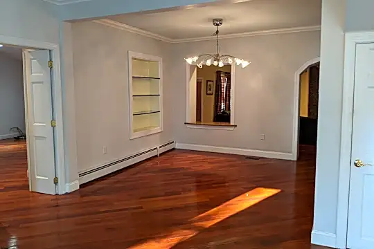 10 Marvin Ave Photo 2