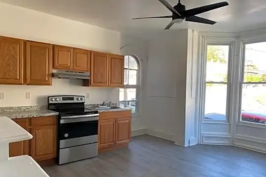 26 Prospect St #2 Photo 2