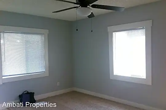1439 N Ferger Ave Photo 2