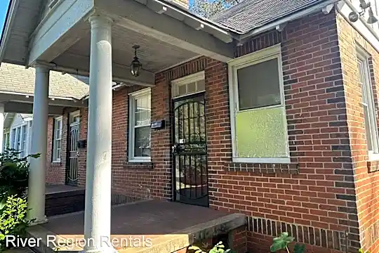 163 S Panama St Photo 1