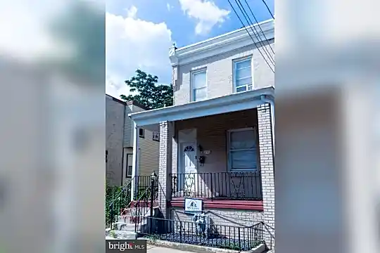 615 Darby Terrace Photo 1
