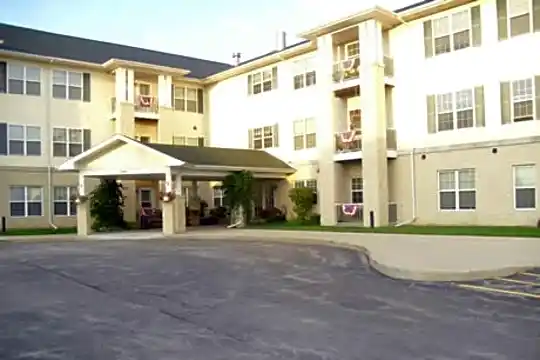 Sunrise Village Apartments Photo 2