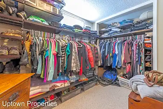 8100 N Woolsey Ave Photo 2