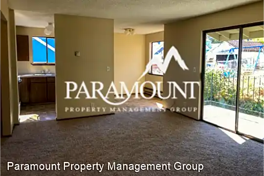 211 Anoka Ave Photo 1