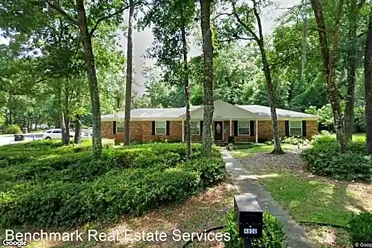 4800 Heathe Dr Photo 1