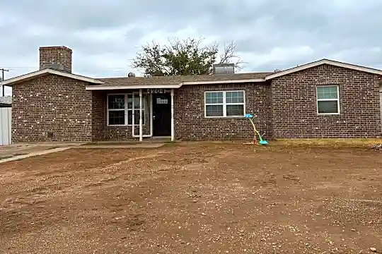 4204 Anetta Dr Photo 2