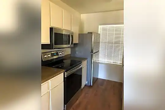 1110 Goeglein Gulch Photo 2