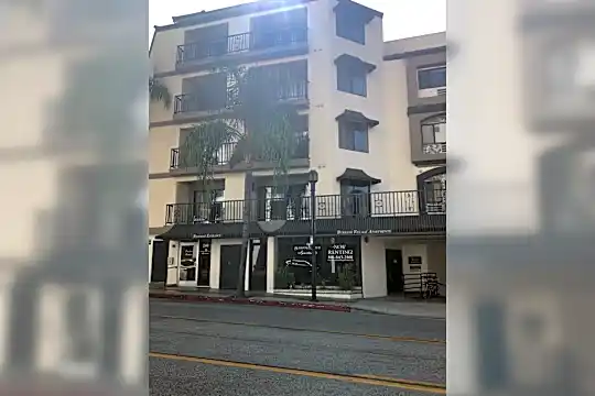 Burbank Village Apartments/ Formerly-Golden Palms Senior Photo 2