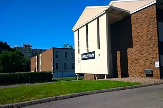 Jamesview Apartments Photo 2