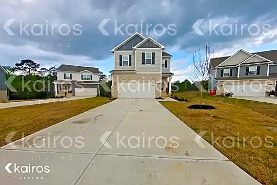 3478 Bridgewood Dr Photo 1