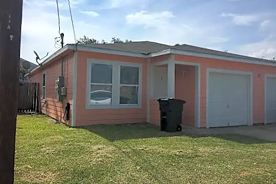 1210 Chaparral St Photo 1