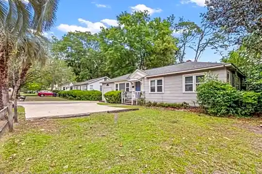 421 Murat St Photo 1