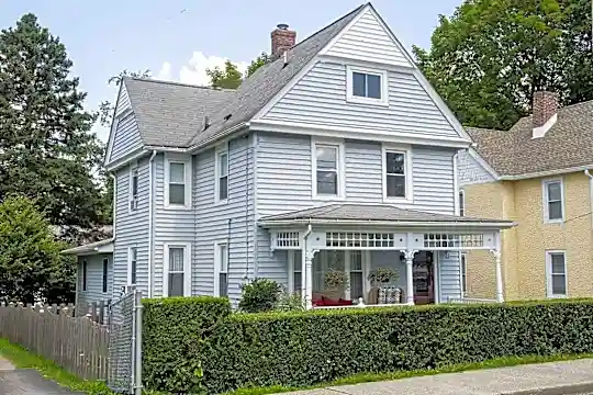 11 Alden Pl Photo 1