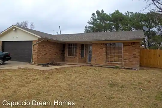 7901 NW Terrace Hills Blvd Photo 2