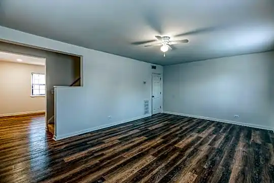1-A Alder Dr Photo 2