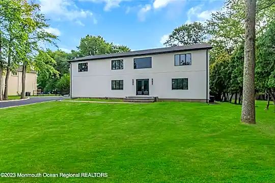 265 Whalepond Rd Photo 1