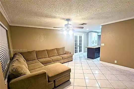 5716 NW 70th Terrace #0 Photo 2