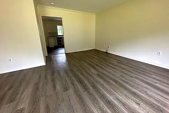 746 Primos Ave Photo 2