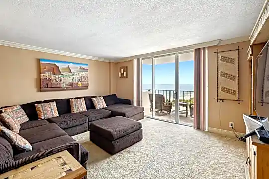 1900 S Ocean Blvd #10C Photo 2