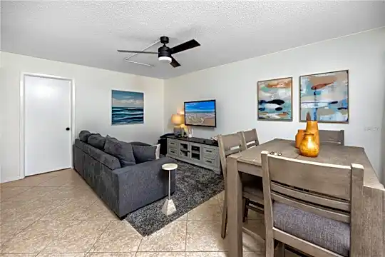 3514 Gulf Blvd #2 Photo 2