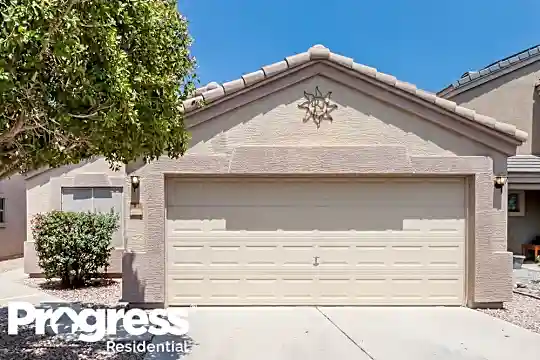 10830 E Azalea Ave Photo 1