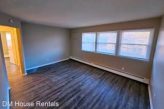 1805 Arlington Ave Photo 1