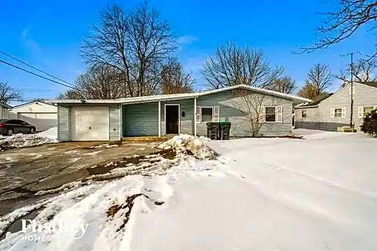 232 Whiteland Road Photo 1