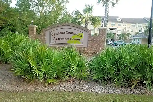 Panama Commons Apartments Photo 2