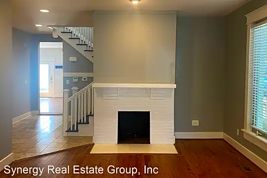 3107 Vanderbilt Pl Photo 1