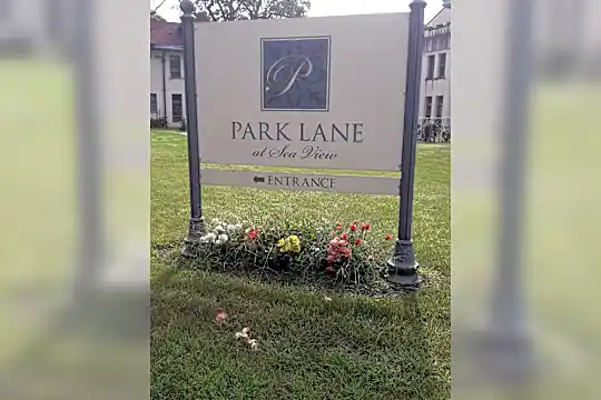 Park Lane at Sea View Photo 2