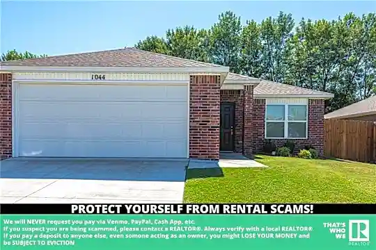 1044 S Kingfisher Ln Photo 1