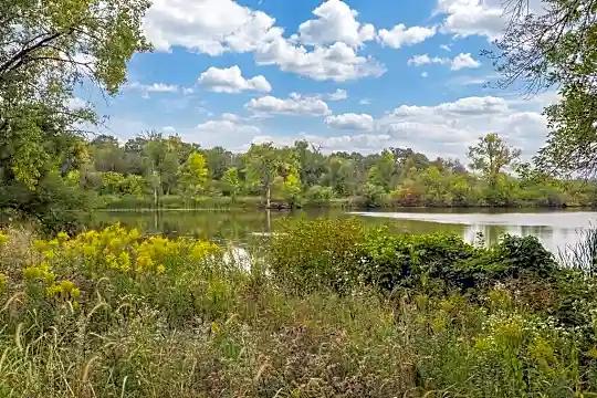 6625 W Shore Dr Photo 2
