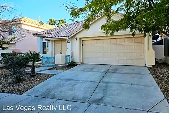 10413 Hunters Meadow Photo 1