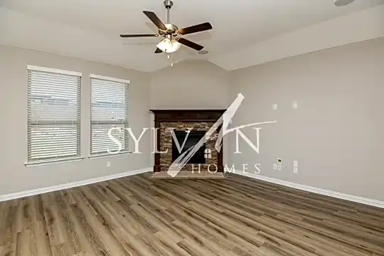14824 Angel Trace Dr Photo 2