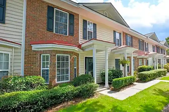 4000 Radcliffe Pl Dr #5 Photo 1