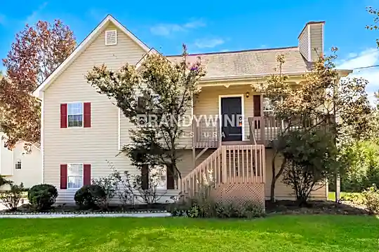 155 Woodbridge Dr Photo 1
