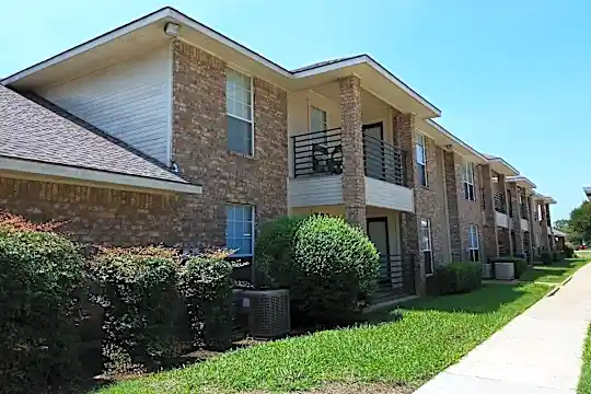 Henderson Place Photo 1