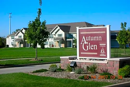 Autumn Glen Apartment Homes Photo 2