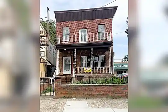 1808 John F. Kennedy Blvd Photo 1